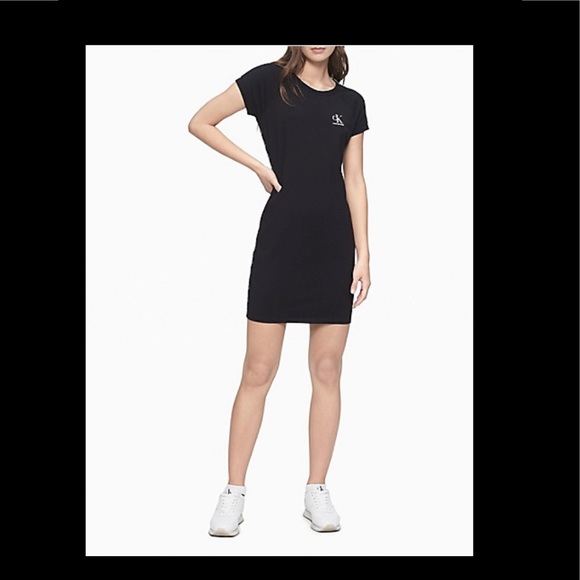 Calvin Klein T-Shirt Dress - BNWT - Picture 1 of 6